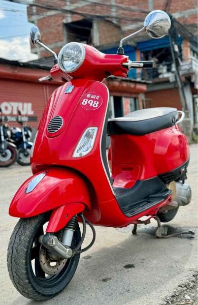 2015 Vespa LT 125