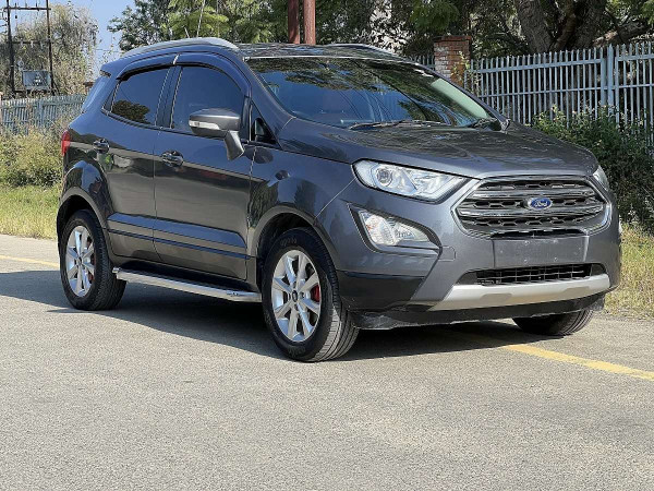 Ford EcoSport Signature 2021 with Sunroof for sale