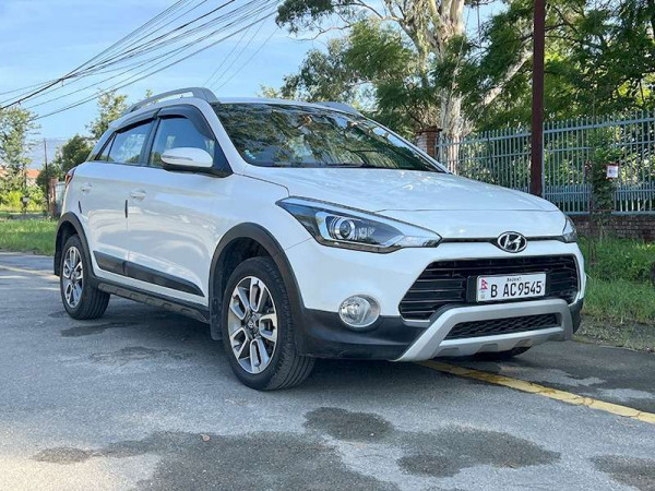 Hyundai Active S 2018