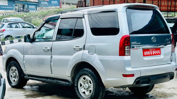 2014 Tata Safari Strome Lx