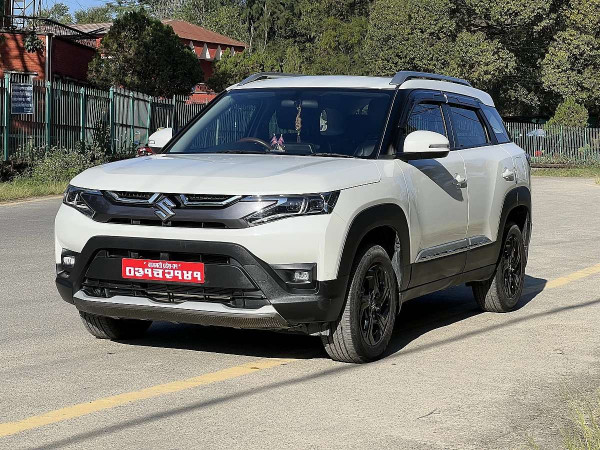Maruti Suzuki Brezza ZXI Smart Hybrid 2024 On sale