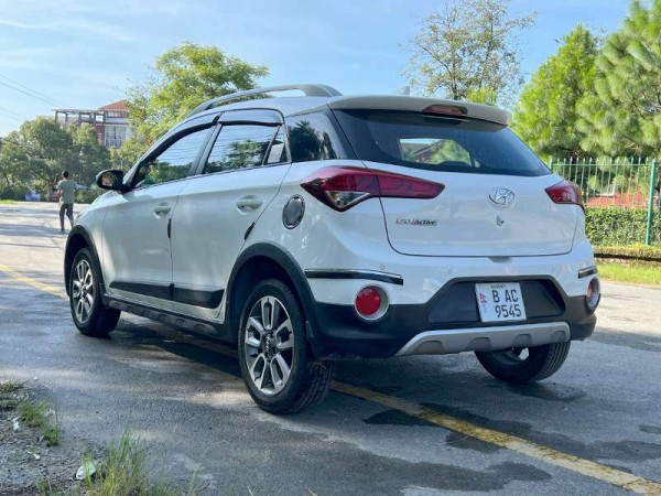 Hyundai Active S 2018