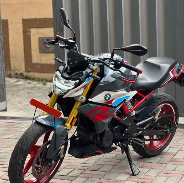 BMW G310r BS6