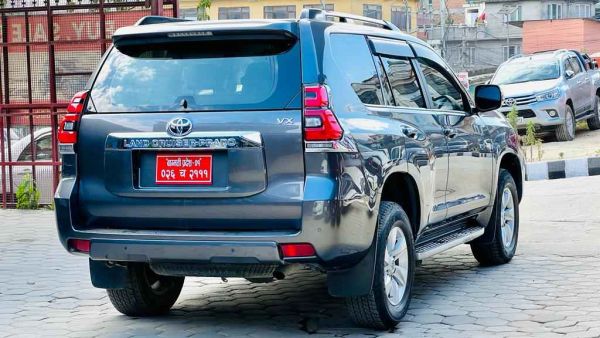 2021 Toyota Prado VX