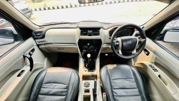 2016 Scorpio s10 fully loaded