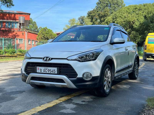 Hyundai Active S 2018