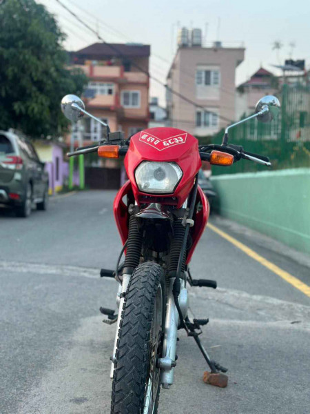 Honda xr 125cc single handed