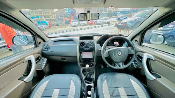 2017 Renault Duster Rxe